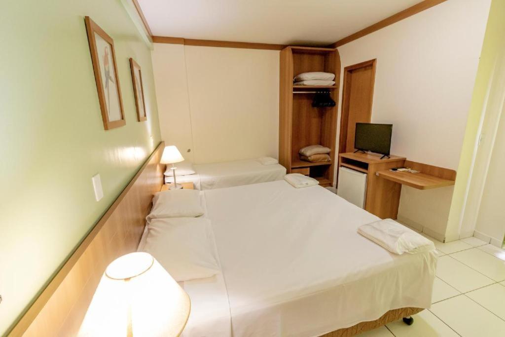Golden Dolphin Grand Hotel - Suite Pool Caldas Novas Esterno foto